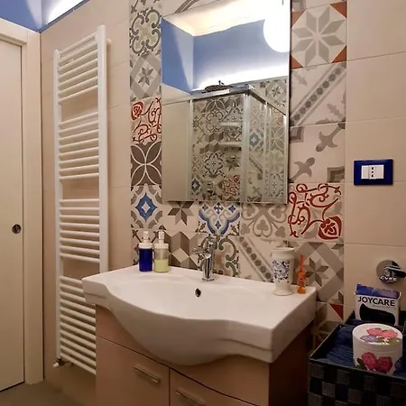 La Casetta Delle Rondini 圣雷默